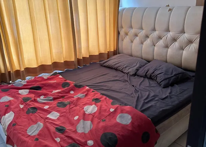 Apartmen Jardin By Bee